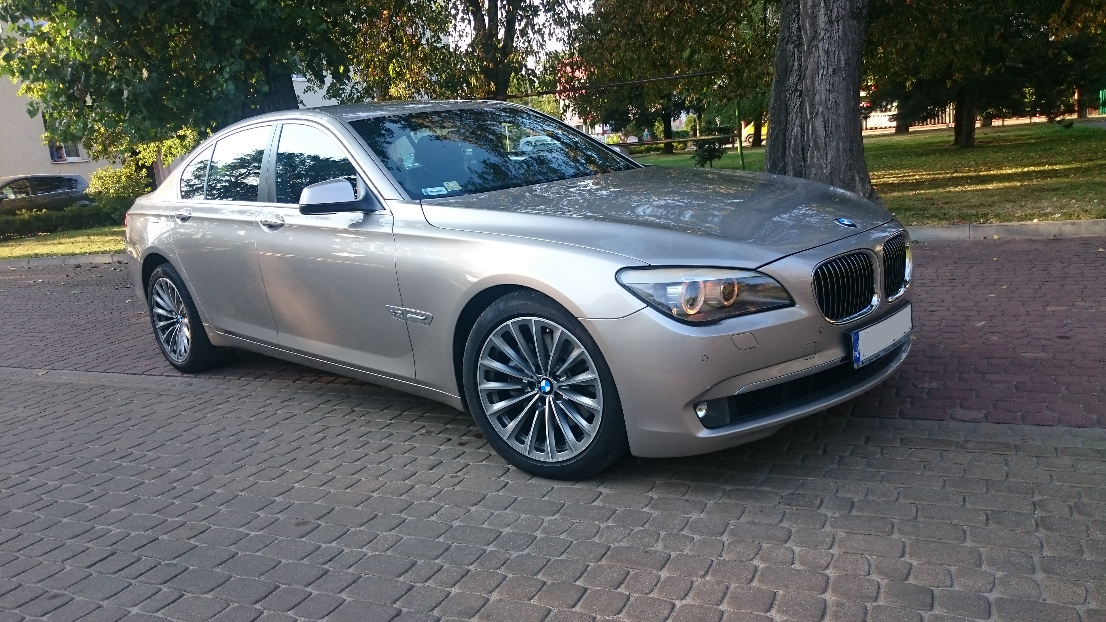 Bmw 740 f01