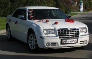 JEDYNY I WYJĄTKOWY CHRYSLER 300C W KOLORZE BIAŁEJ PERŁY Kraków Tarnów