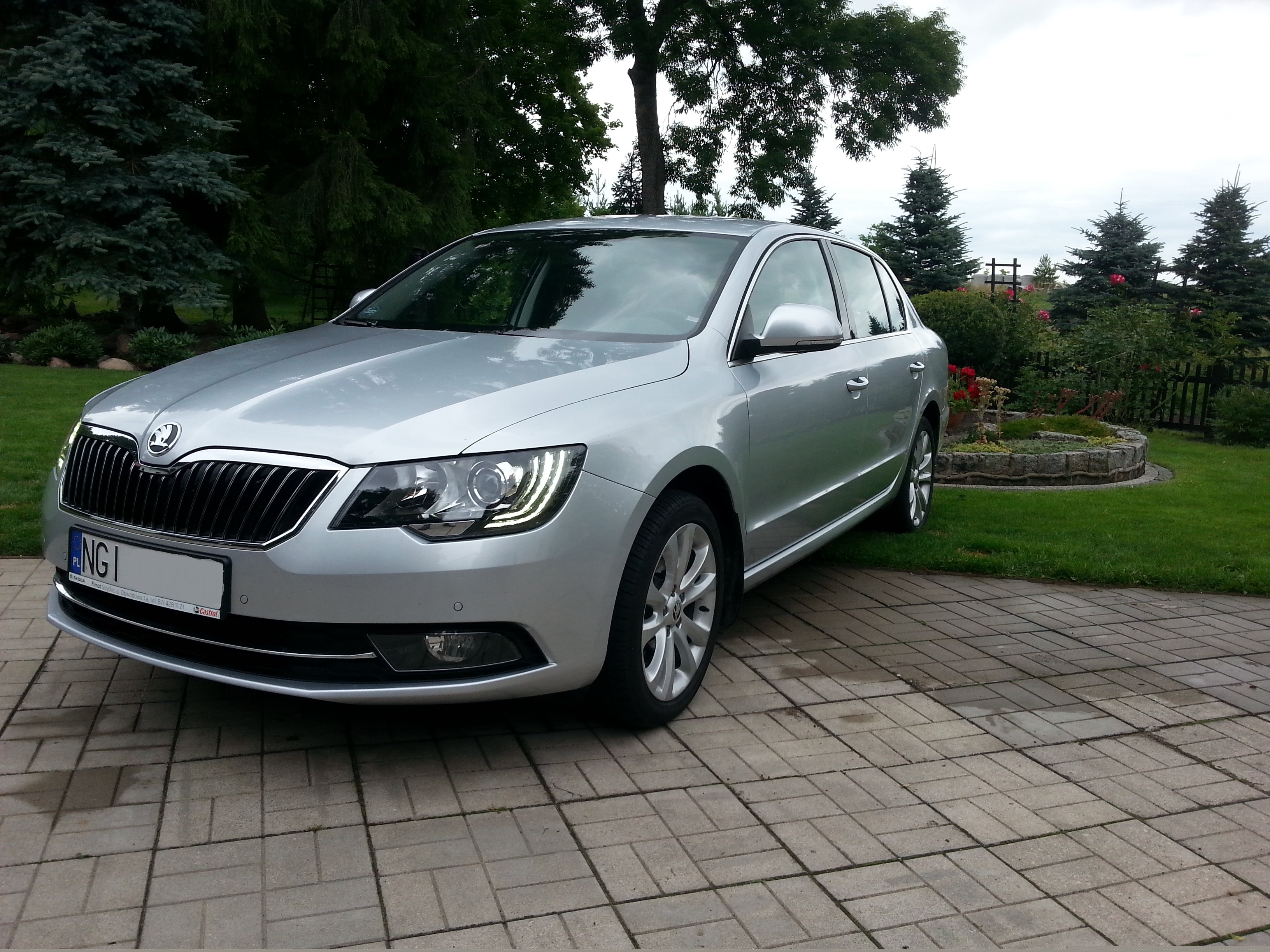 Wynajem auta na ślub Auto do ślubu Giżycko