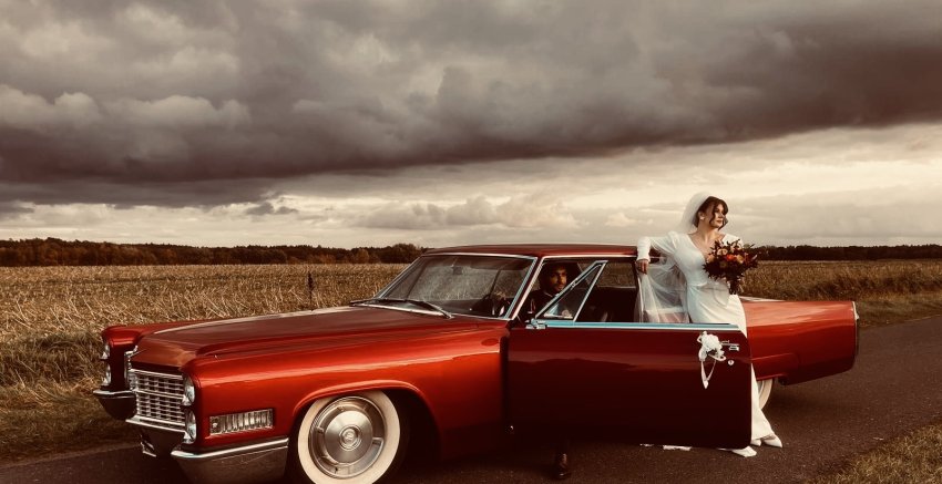 Cadillac 1966 De Ville Coupe - Sianów