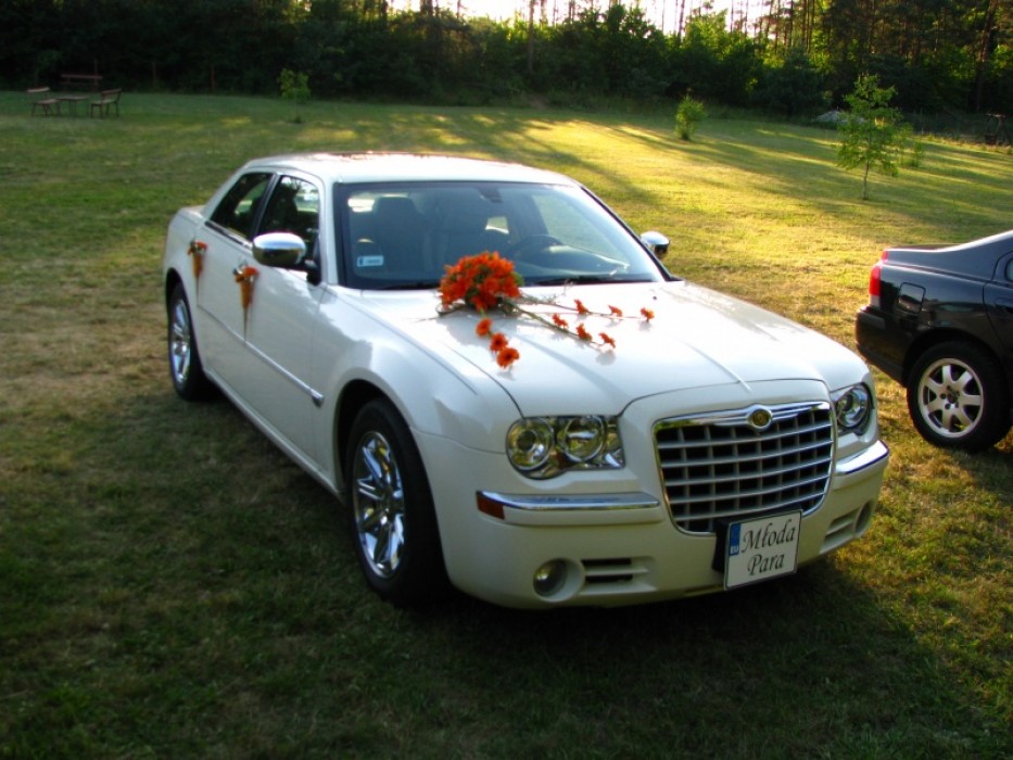Chrysler 300C 5,7 HEMI Auto do ślubu Gliwice
