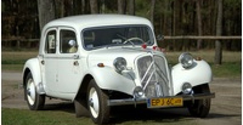 ZABYTKOWE AUTO DO ŚLUBU - PAJĘCZNO