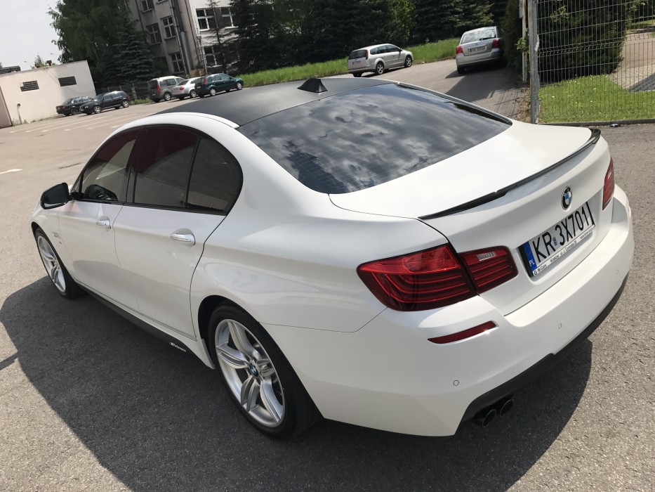 Białe BMW MPERFORMANCE F10 Auto do ślubu Nowy Sącz