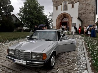 Przepiękny zabytkowy Mercedes W123 Wrocław