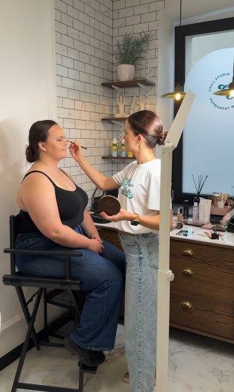 Chill Studio - naturalne piękno w dniu, które zapamiętasz na zawsze  Olesno