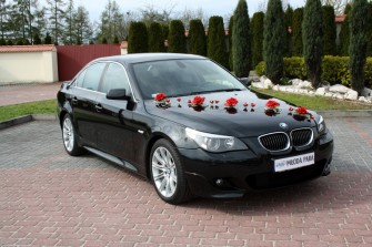 Auto do ślubu na wesele czarne BMW 5 M-pakiet Częstochowa i okolice 