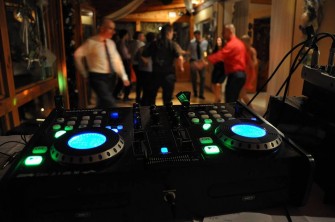 Music4UCrew. DJ i wokalistka. Obsługa imprez, wesela, dancingi i inne. Morąg