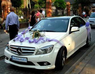 Biały Mercedes do ślubu  Żyrardów