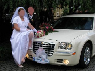 Chrysler 300C 5,7 HEMI kremowy - cały śląsk, opolszczyzna i łódzkie Rozalin