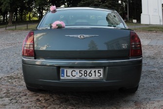 Samochód do ślubu Limuzyna chrysler 300c wyjątkowe auto  Chelm