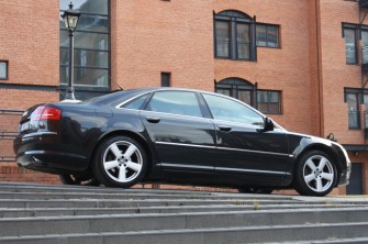 Auto do ślubu Audi A8 D3 4.2 Quattro 09' lift czarna perła -300zł  łódź
