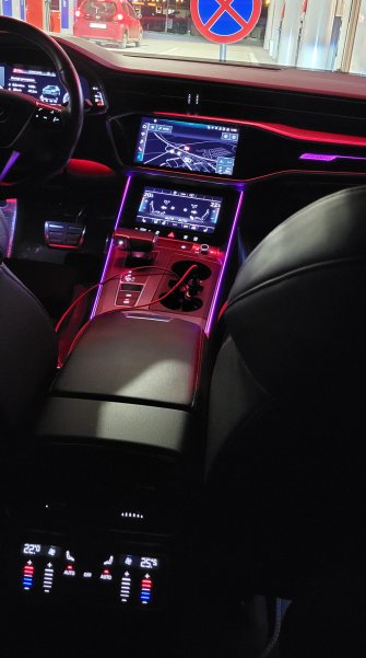 Klimatyzacja czterostrefowa to system umożliwiający indywidualne ustawienie temperatury dla czterech oddzielnych stref, np. lewej i prawej strony z przodu oraz lewej i prawej strony z tyłu.  Zielona Góra