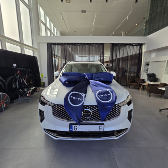 Nowe Białe Volvo XC90 T8 455KM Gdańsk 