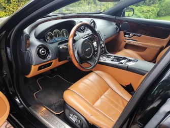 Jaguar XJ Częstochowa
