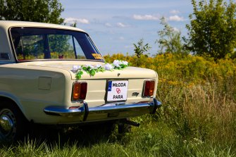 Fiat 125p do ślubu Pęcice Małe