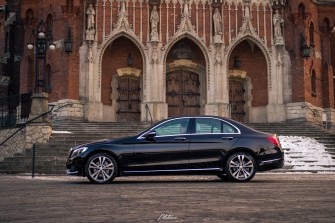 Mercedes-Benz C klasa wersja Exclusive - Wynajem pojazdu do ślubu  Kraków