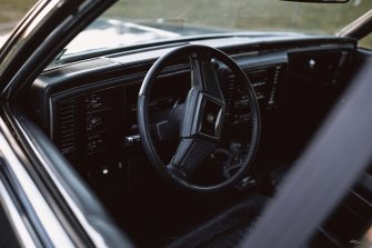 Auto do ślubu Lublin Cadillac Brougham zabytek klimatyzacja