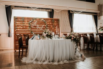 Targowski Dwór Mazury  Dźwierzuty 