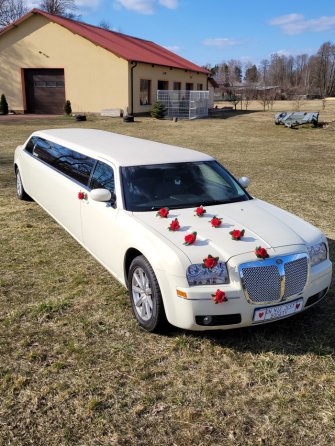 Limuzyna Chrysler 300C  łomża
