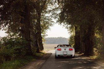 Mustang cabrio Mercedes glc coupe Dębogóry