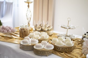 PODZAMCZE Hotel Restauracja  Grażyna Glińska Góra kalwaria