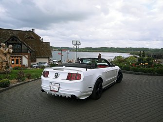 Mustang cabrio Mercedes glc coupe Dębogóry
