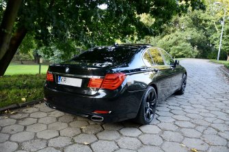 Luksusowa Limuzyna BMW serii 7 do Ślubu i nie tylko | Wolne Terminy Kraków