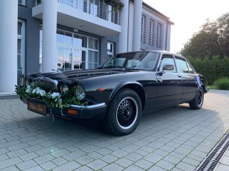 Jaguar XJ 1984r zabytkowe auto do ślubu  Kraków