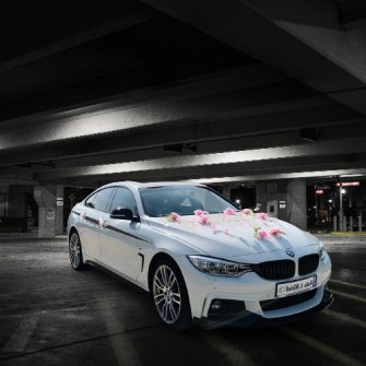 Białe BMW 430I na ślub/wesele - auto do ślubu Sienna
