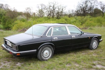 Jaguar Daimler do ślubu, na wesele i wyjątkowe okazje Tarnobrzeg