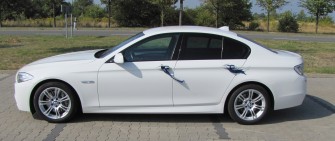 Białe BMW 528i 245 KM Ksawerów