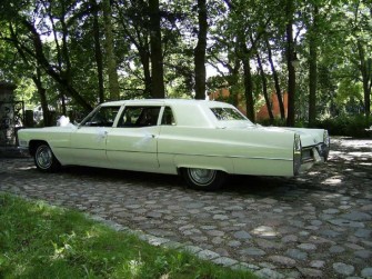 CADILLAC Fleetwood Presidential Limousine (1967) z kolekcji 10 zabytkowych limuzyn Olsztyn