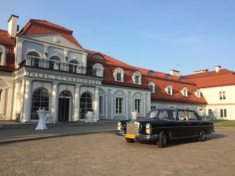 Zabytkowy Mercedes W108 do ślubu Warszawa