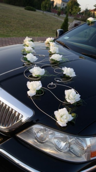 Lincoln Town Car Long do wynajęcia na ślub i inne uroczystości Słupca