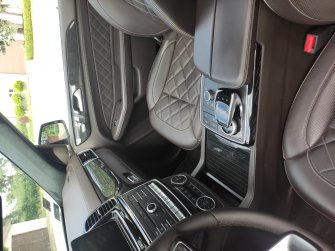 Biały Mercedes Gls z czarnym dachem Grójec