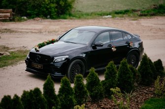Mustang cabrio Mercedes glc coupe Dębogóry