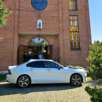 woziMY VOLVO - auto do ślubu z prywatnym kierowcą Warszawa