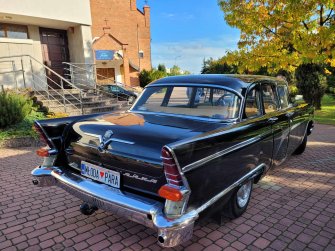 👑 Czajka GAZ-13  – Wołga do ślubu! 👑 Kraków