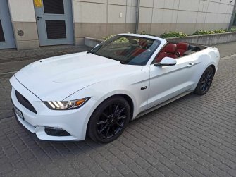 Mustang Cabrio GT 5.0 czerwone skóry Lublin