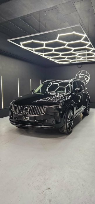 Nowy Ogromny Czarny SUV VOLVO XC 90 gdańsk