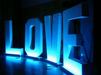 FotoHAPPY-teledysk i napis "LOVE"GRATIS! Bolesławiec