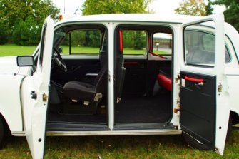 Londyńska taksówka do ślubu – wynajem London Taxi Śrem