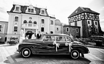 Zabytkowa limuzyna Mercedes Benz 300 z 1953r. do ślubu Wrocław