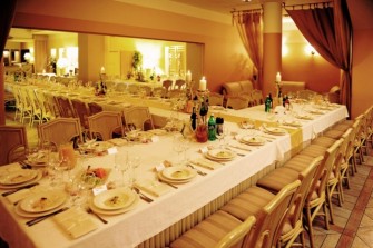 Dom Restauracyjny H.Z.Walczaków Hotel Komeda Ostrów Wielkopolski