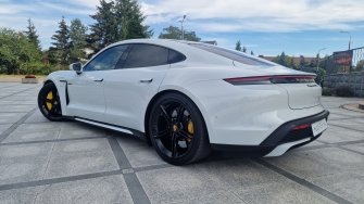 Porsche Taycan Turbo  z kierowcą (5-cio osobowy) Warszawa