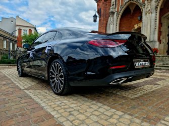 Wyjątkowy nowy, czarny Mercedes CLS AMG do ślubu Kraków
