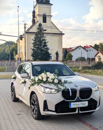 Nowe auto BMW X3 z kierowcą do ślubu Kraków