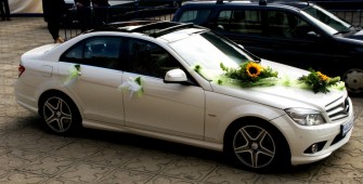Biały Mercedes do ślubu  Żyrardów
