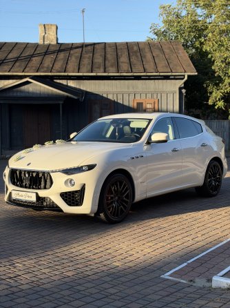 Maserati Levante  Warszawa
