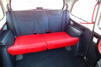 Londyńska taksówka do ślubu – wynajem London Taxi Śrem